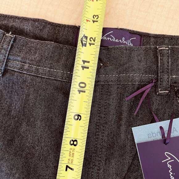 Gloria Vanderbilt Women's Classic Fit Brown Jeans Sz 14S Amanda Tapered Leg NWT - Picture 11 of 12